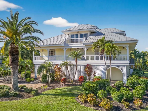 1422 Sanderling Cir, Sanibel, FL 33957