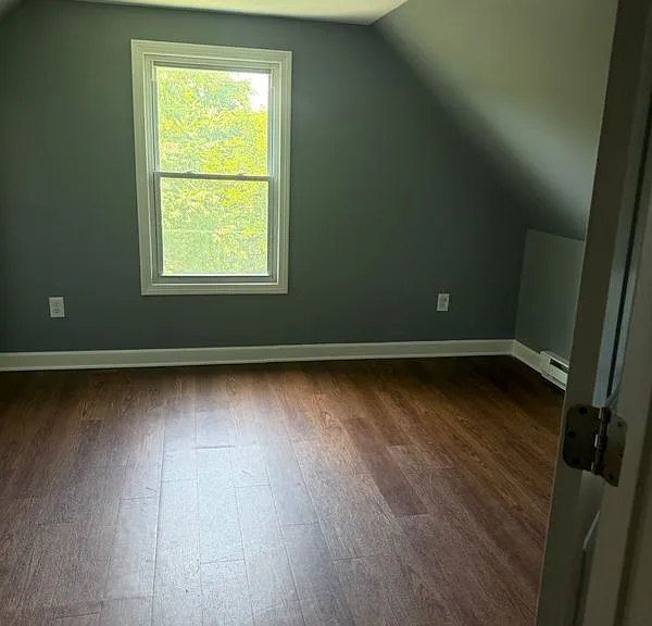 400 Greenwich Ave — Photo 17