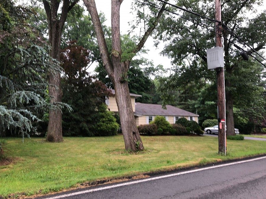 2nd image of 25 Campbell Ave