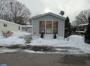 204 Auburn Dr, Eagleville, PA 19403