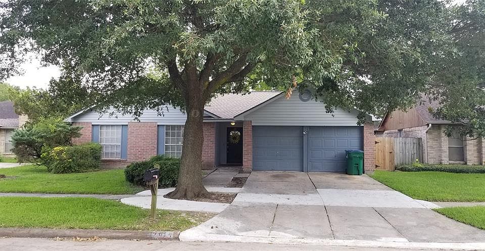 1st image of 2614 Grand Canyon Dr