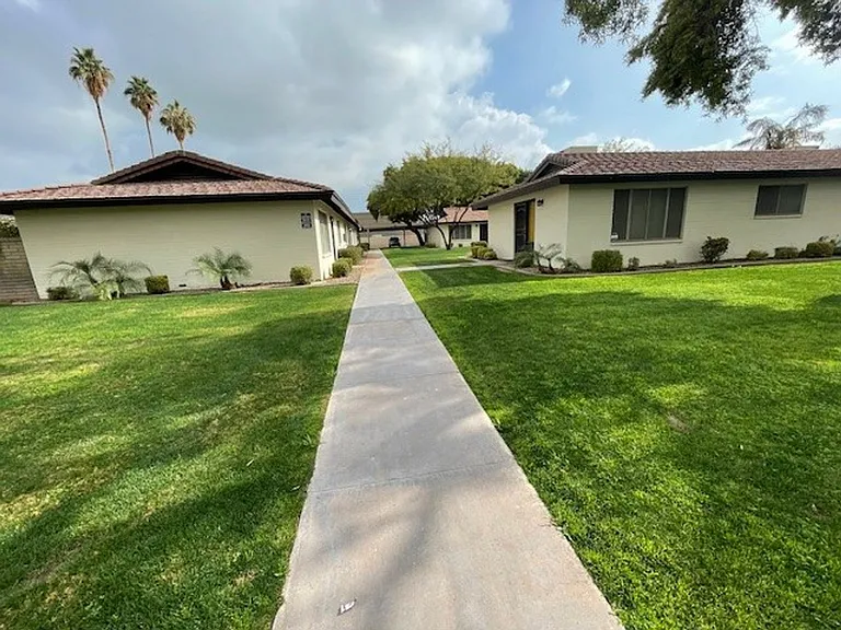 5105 S La Rosa Dr — Photo 33