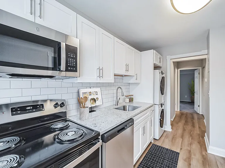 Eagle Rock Apartments at Bel Air North — Photo 7