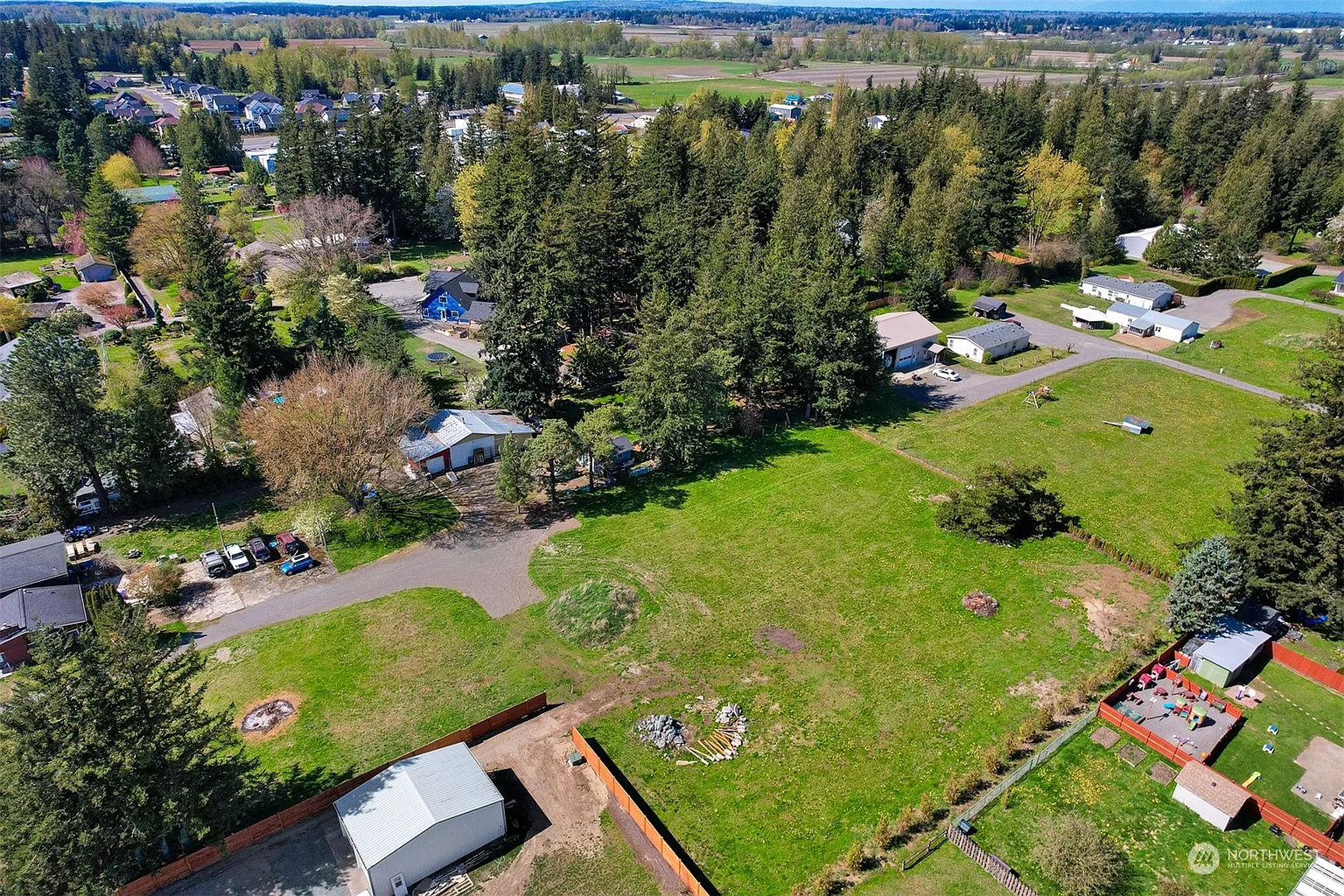 202 E Wiser Lake Road photo 1