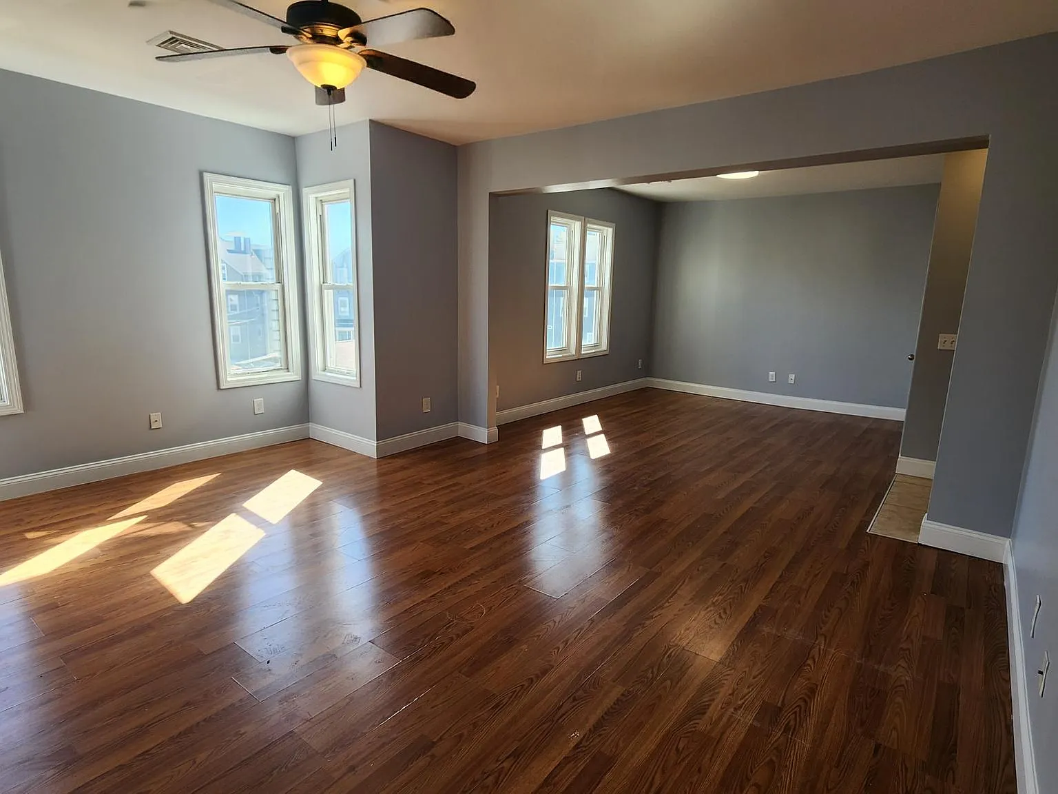 1209 S Main St — Photo 1