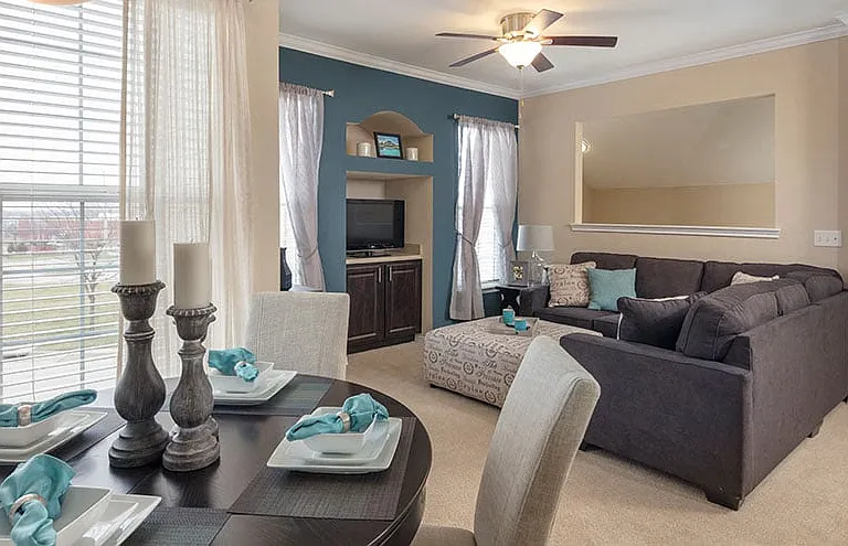 The Manor Homes of Arborwalk Apartments — Photo 3