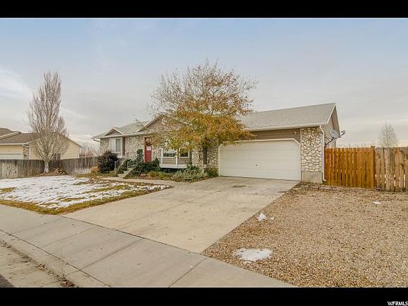 2nd image of 3253 S Marcrest Dr