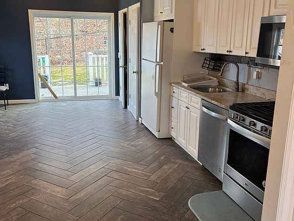 5th image of 46 Kinsman Ln