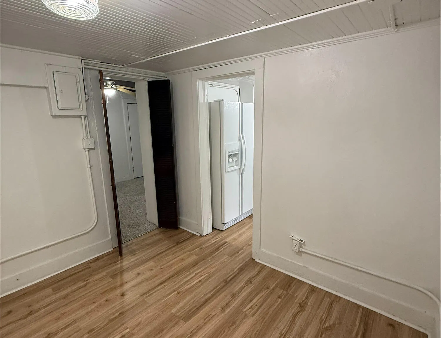2 bed, 1.0 bath, 600 sqft, $1,000 — Photo 3