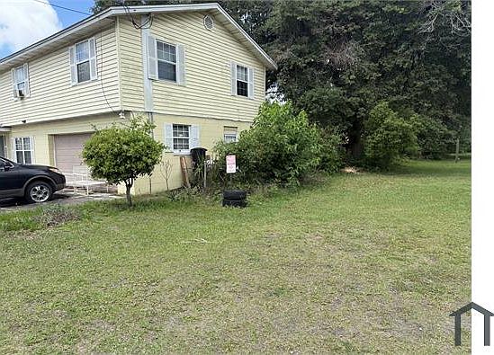 2nd image of 3006 Jones St #1