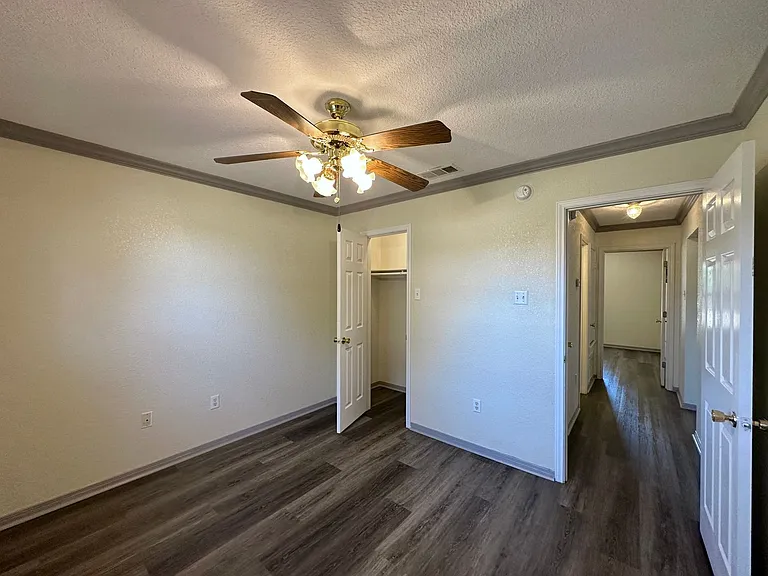 108 Meadow Lake Ln — Photo 26
