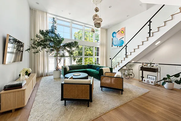 102 Huron Street #3B