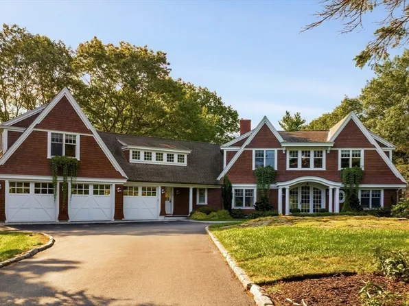 37 Forster Rd, Manchester, MA 01944