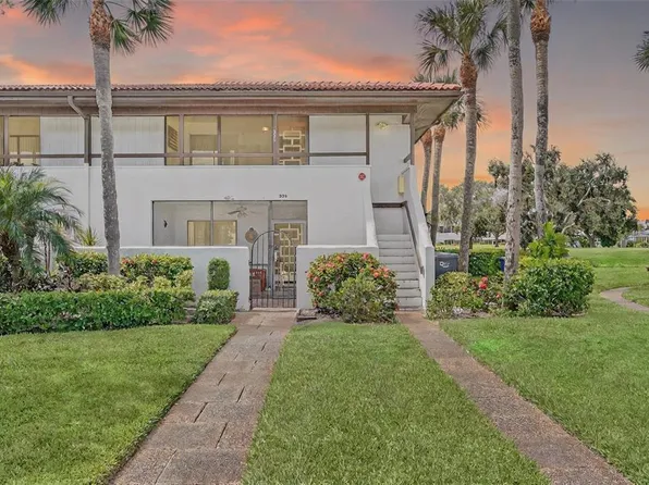 3500 El Conquistador Pkwy APT 336, Bradenton, FL 34210