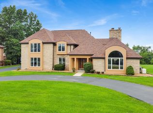 8010 Salvatori Ct, Orland Park, IL 60462