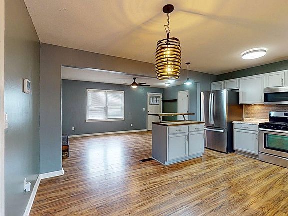 5th image of 605 Short St