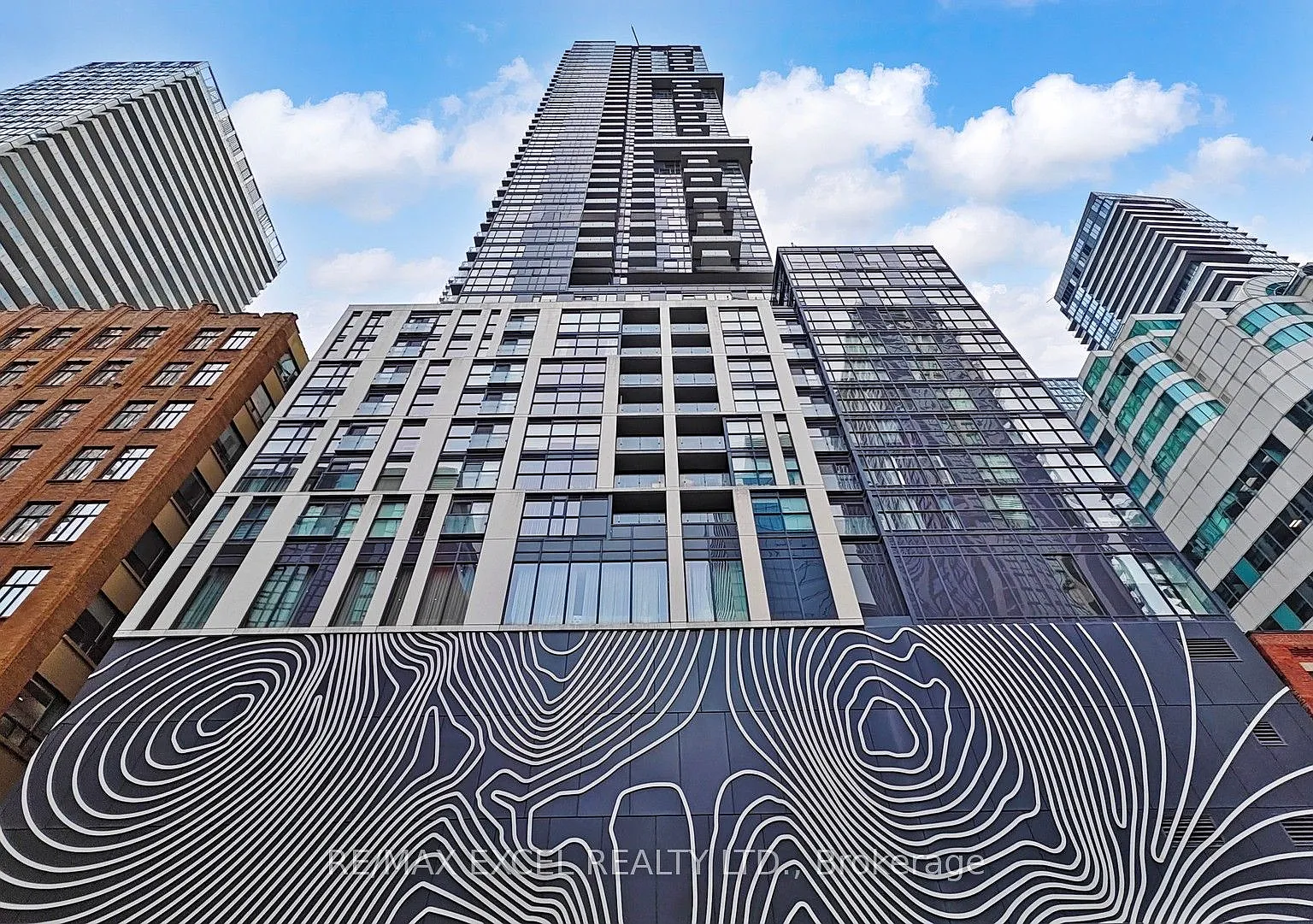 2 bed, $2,800 — Photo 2