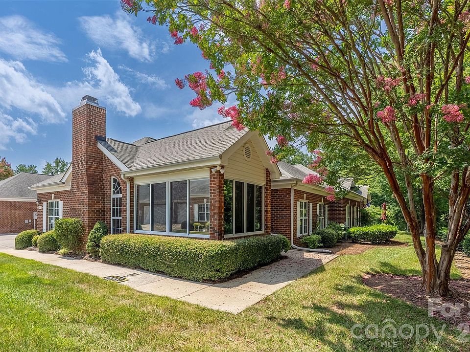 1st image of 14617 Penmore Ln
