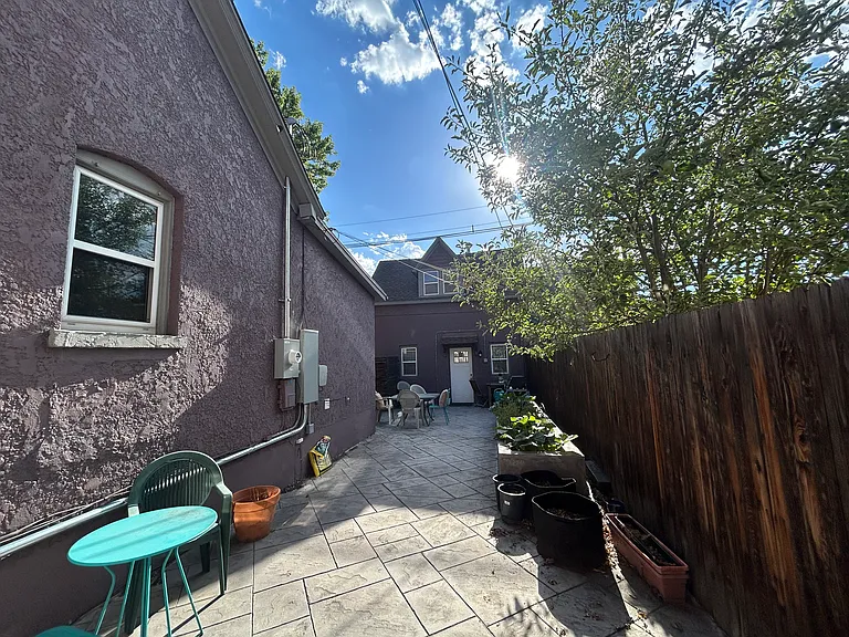 243 S Lincoln St #B — Photo 24