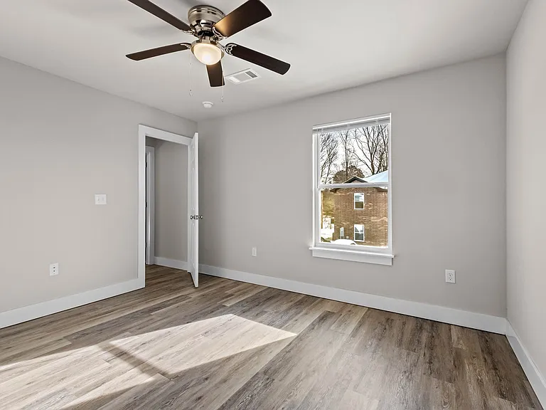 1370 N Porter Rd — Photo 25