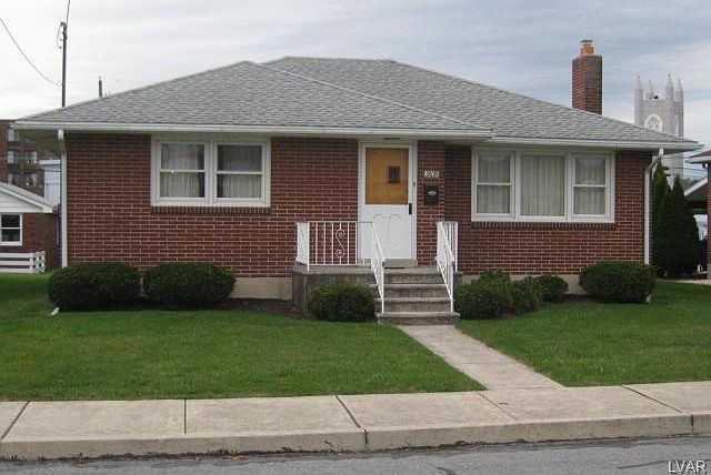 1st image of 1808 Evans St