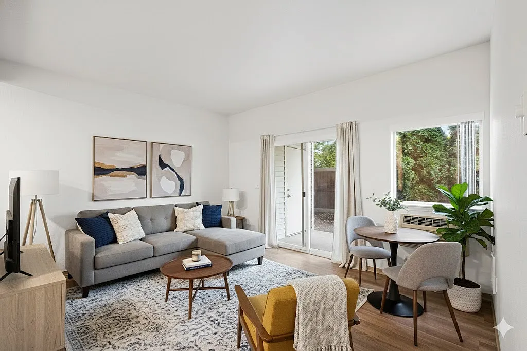 Southwood Park Apartment Homes — Photo 4