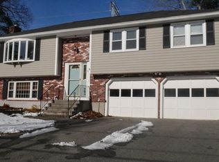 31 Sheffield Rd, Tewksbury, MA 01876