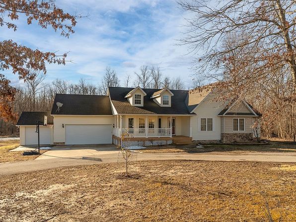 11674 Hafer Rd, Carterville, IL 62918