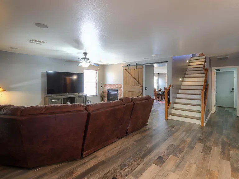 204 S La Amador Trl — Photo 8