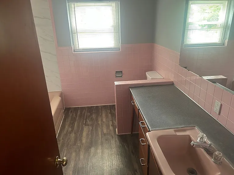 626 N Union St #5 — Photo 27