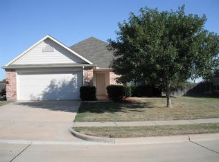717 Elk Horn Dr, Midlothian, TX 76065