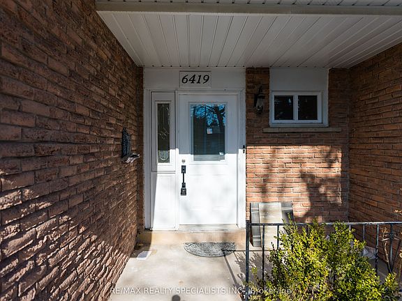 2nd image of 6419 Chaumont Cres