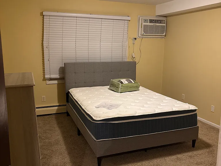 4350 Parklawn Ave #103 — Photo 3
