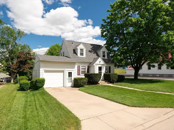 403 N Rock Ave, Viroqua, WI 54665