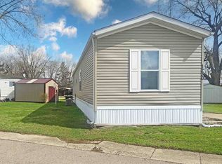 1230 Vista Dr, Newark, OH