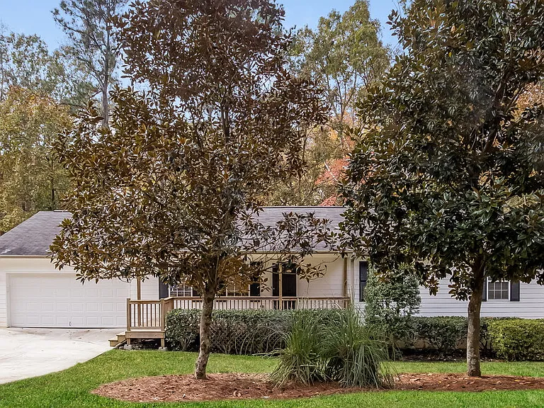 3885 Dollar Cir — Photo 1