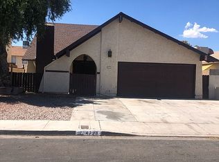 4723 Mountain Valley Rd, Las Vegas, NV 89121