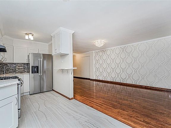 3rd image of 2121 Shore Pkwy APT 5T