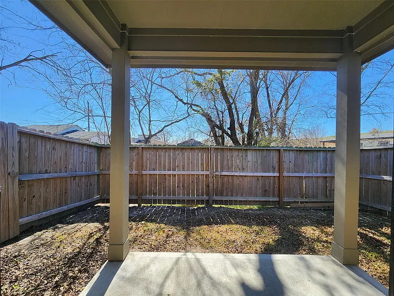 9710 Tuffly St #B — Photo 14