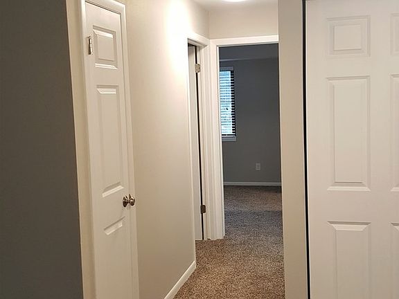 3rd image of 1510 Kenilworth Ct #1510.2