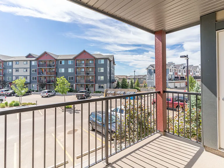 2703 James Mowatt Trl SW — Photo 12