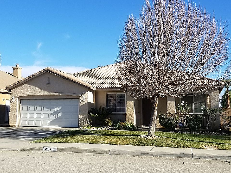 1st image of 3861 Grandview Dr