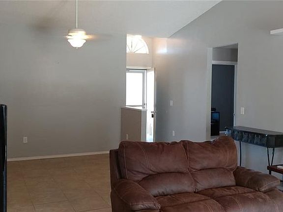 5th image of 1403 Oakford Ct