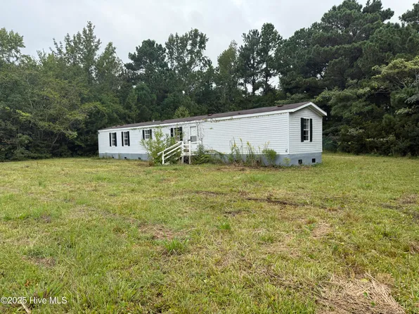 202 Stephen Willis Road, Smyrna, NC 28579