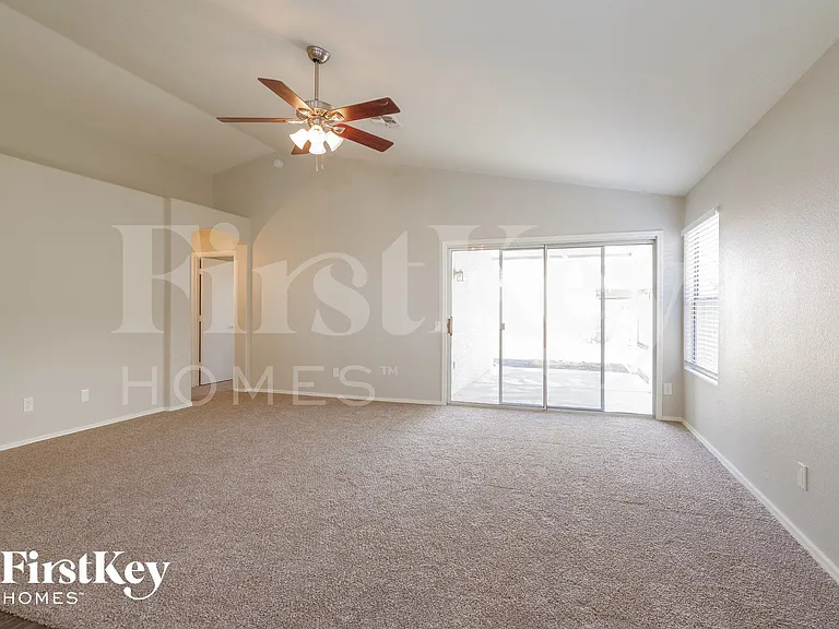 8402 W Bloomfield Rd — Photo 3