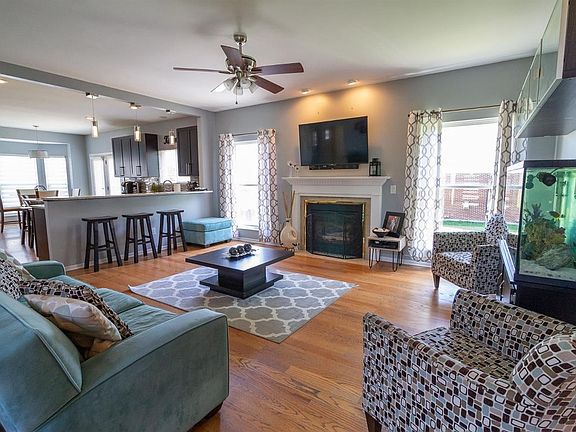 4th image of 7840 Golden Meadow Dr