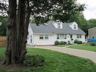 1st image of 162 Noel Dr