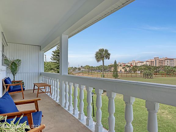2nd image of 2186 Highway A1a APT C7