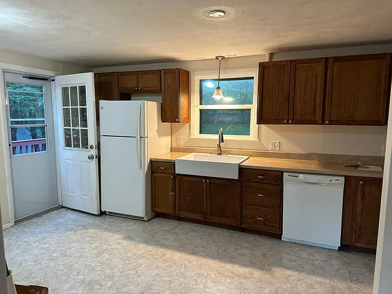 20 Glad Valley Dr — Photo 4