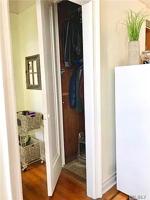 Sold by Douglas Elliman | media 24